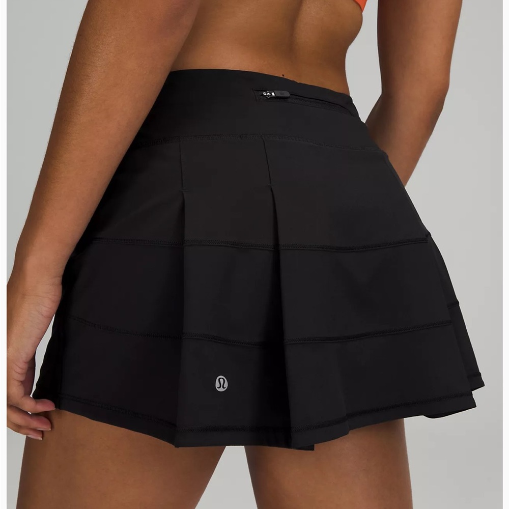Lululemon Black Pace Rival Mid-Rise Skirt
